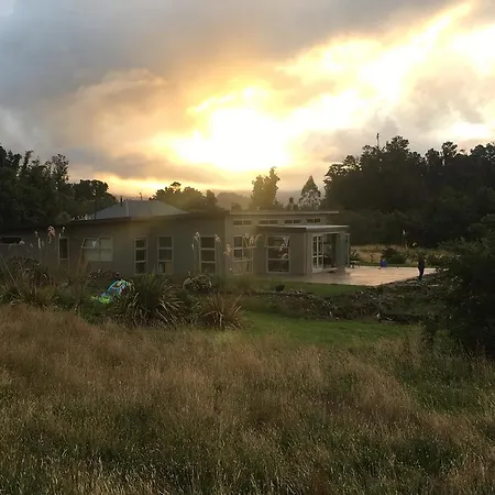 Franz Josef Villa Exterior photo